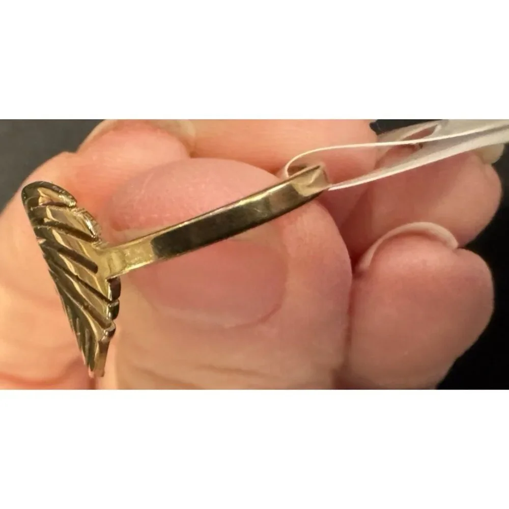 Acero Stainless Steel Goldtone Heart Ring Women's 18 US 8 NEW Valentine's
